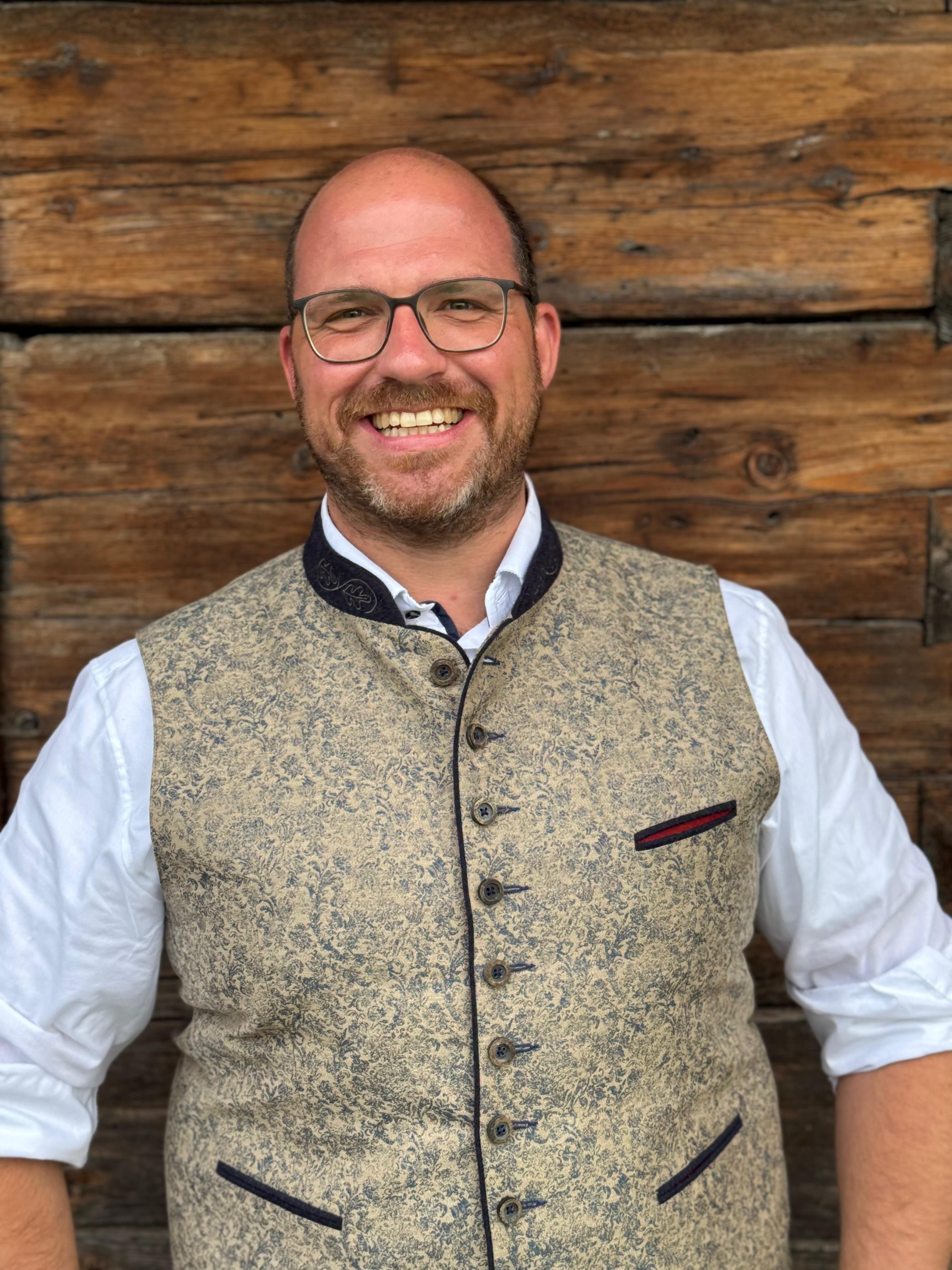 gerald.jpeg gerald.jpeg