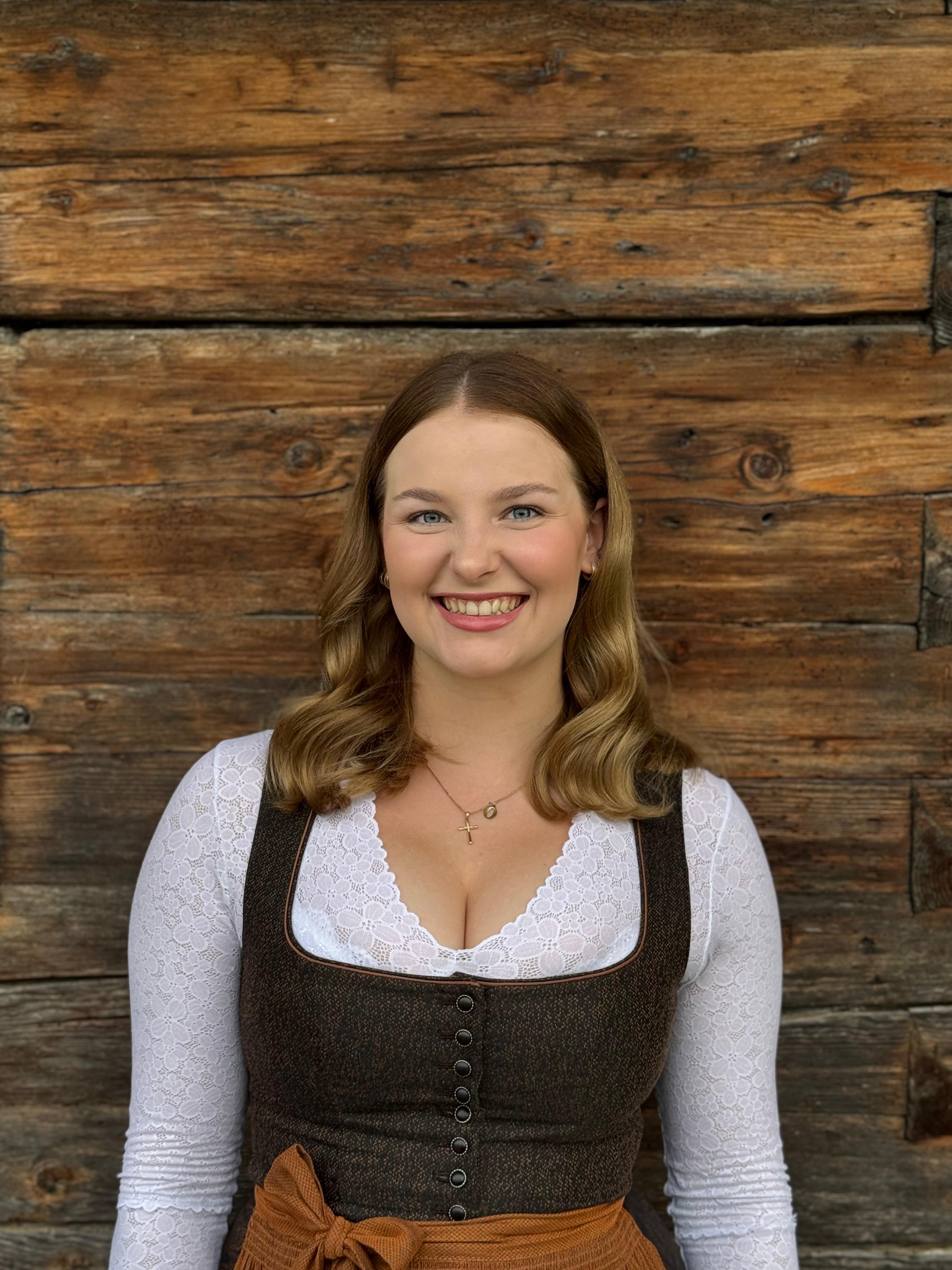 lorena.jpeg lorena.jpeg