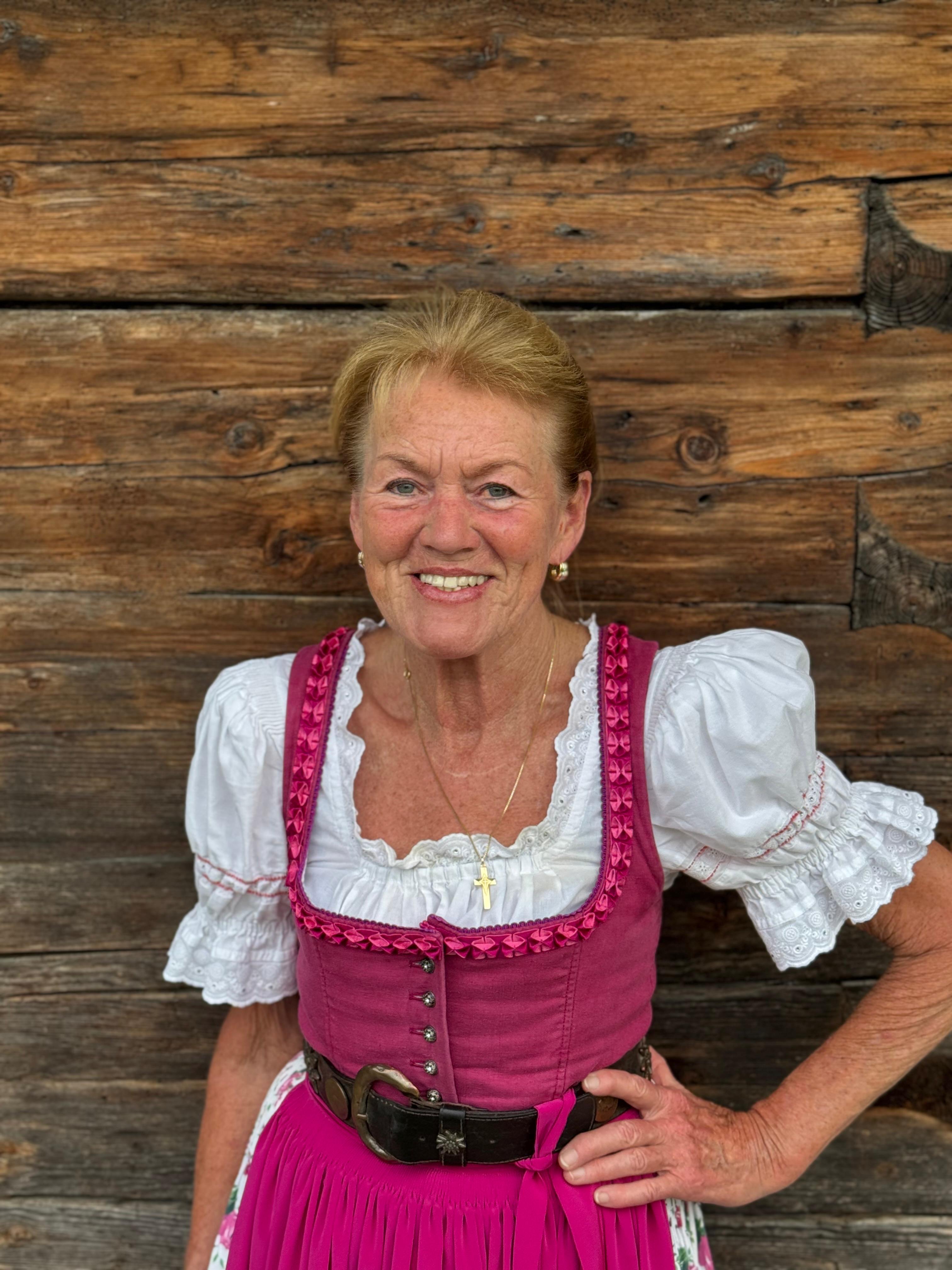 monika.jpeg monika.jpeg